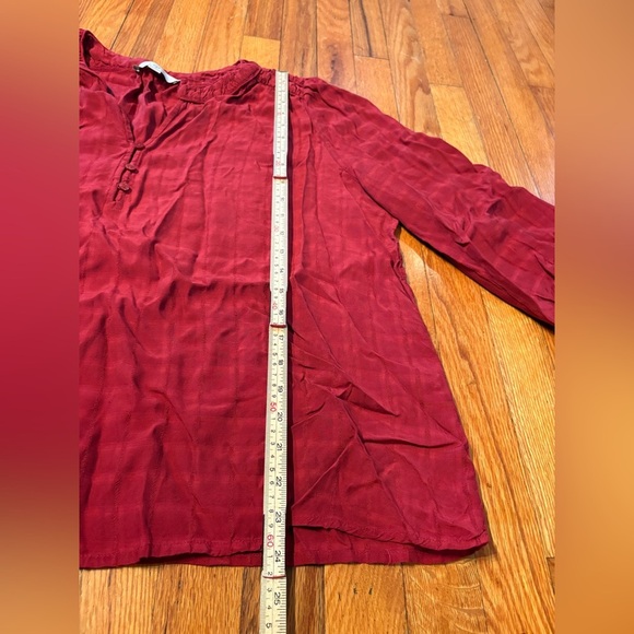 LOFT Burgundy Textured Blouse - Picture 3 of 7